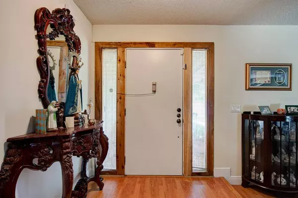 211 S DEERWOOD AVE, Orlando, FL 32825