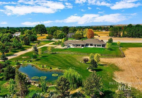 2840 W Deerfield Ct, Eagle, ID 83616