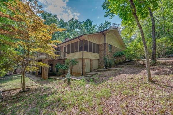 461 Mountain View DR, Columbus, NC 28722