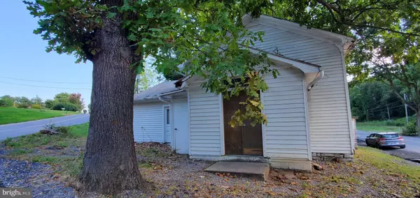 1639 GRAVEL RD, Harrisonburg, VA 22802