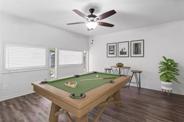 1609 N Binkley Street, Sherman, TX 75092