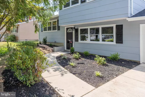 719 S HARMONY RD, Newark, DE 19713