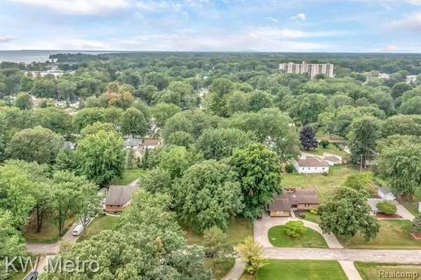 Lot 86 Ponchartrain, Harrison Twp, MI 48045