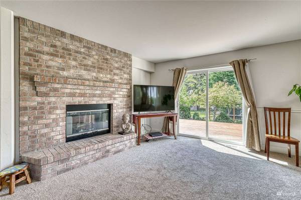 1544 13th AVE, Fox Island, WA 98333