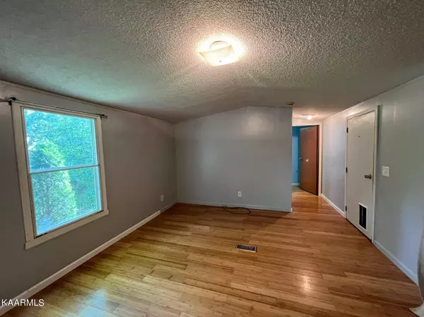 1244 Shady Rest DR, Newport, TN 37821