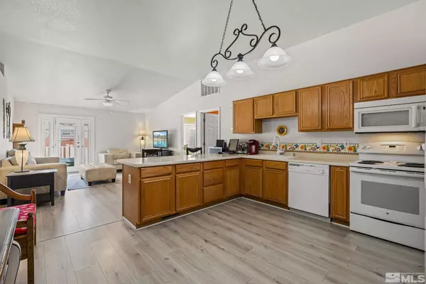 17636 Grand Valley Court, Reno, NV 89508-5024