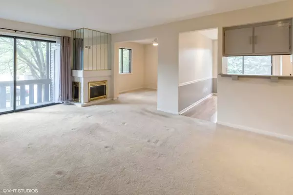 342 SHERIDAN DR #1A, Willowbrook, IL 60527