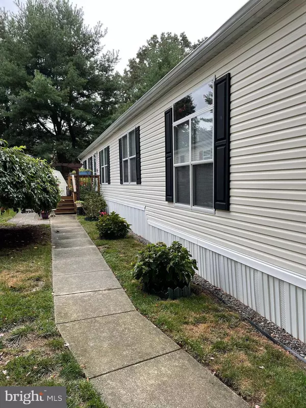 8054 FAIR BREEZE DR, Severn, MD 21144