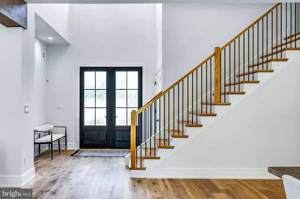 428 FAWN HILL LN, Narberth, PA 19072