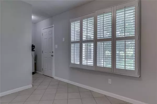 1128 Jody CT, Greenwood, IN 46143