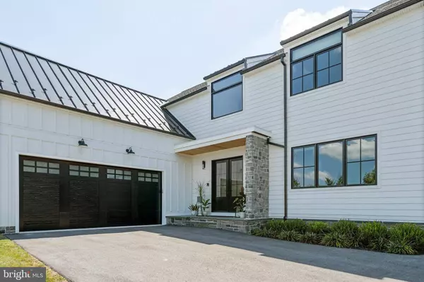 428 FAWN HILL LN, Narberth, PA 19072