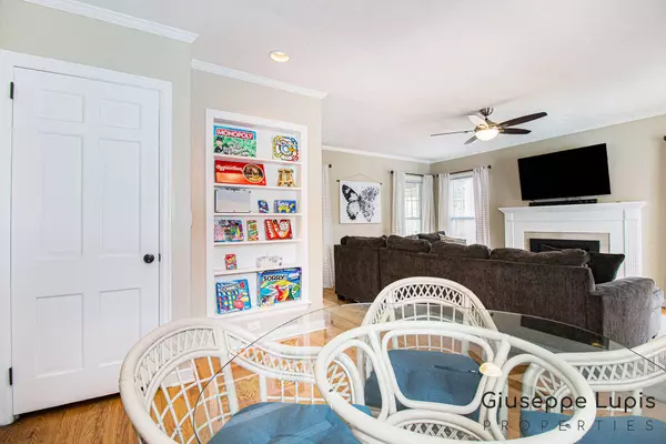 727 Winchell SE Street, Grand Rapids, MI 49507