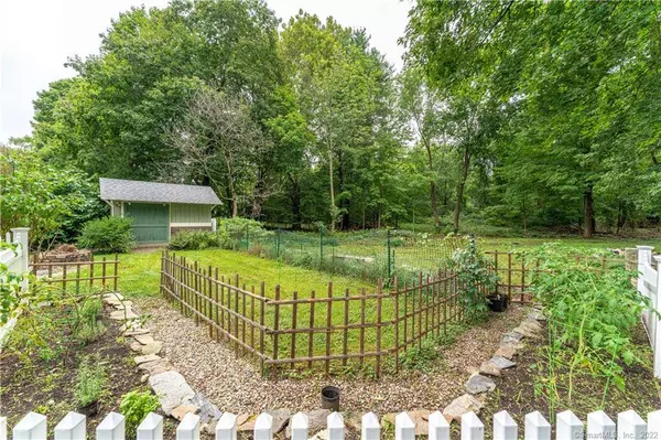 24 Stearns Street, Killingly, CT 06239