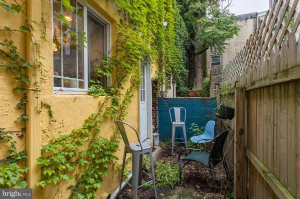 909 S SHERIDAN ST, Philadelphia, PA 19147