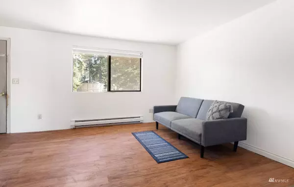 3227 Lange, Oak Harbor, WA 98277