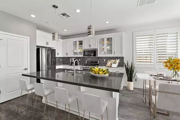 2342 Aerostar WAY, Sacramento, CA 95834