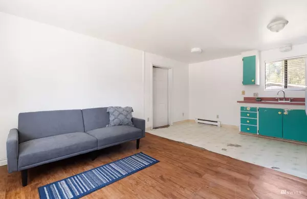 3227 Lange, Oak Harbor, WA 98277