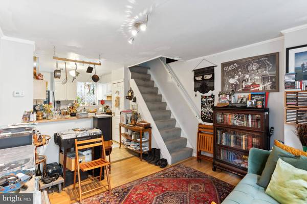 909 S SHERIDAN ST, Philadelphia, PA 19147