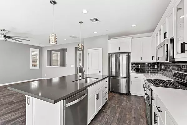 2342 Aerostar WAY, Sacramento, CA 95834