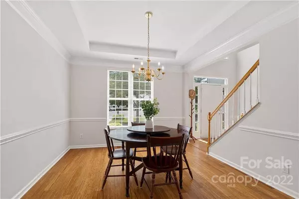 12735 Mcginnis LN, Huntersville, NC 28078