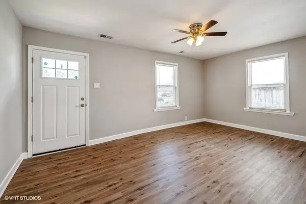 9057 Parkside Avenue, Oak Lawn, IL 60453