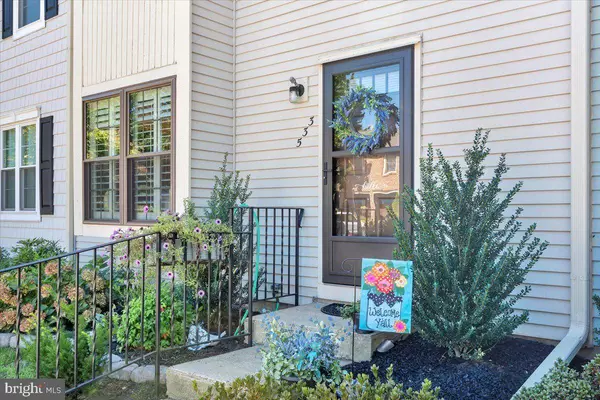 533 KINGS CROFT, Cherry Hill, NJ 08034