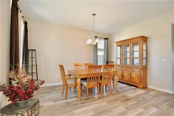 2729 BARCLAY LN, Kissimmee, FL 34743