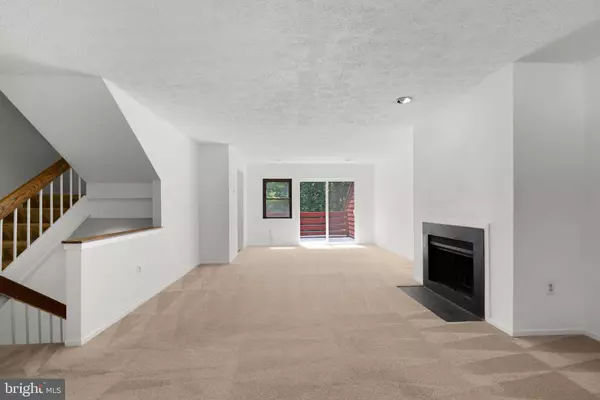 7585 WEATHER WORN WAY #E, Columbia, MD 21046