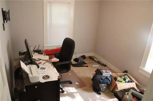 622 Grover ST, Warrensburg, MO 64093