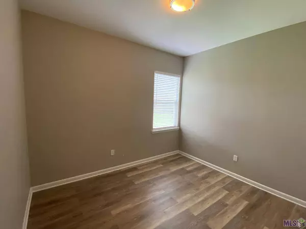 11610 CANDACE ST, Baton Rouge, LA 70807