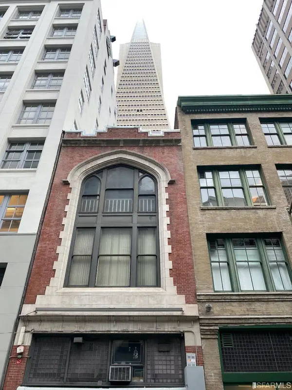 564 Commercial ST #566