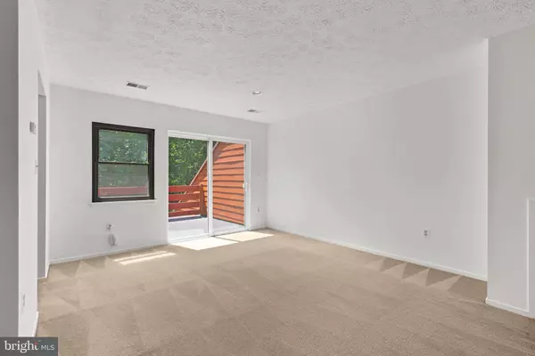 7585 WEATHER WORN WAY #E, Columbia, MD 21046