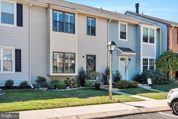 533 KINGS CROFT, Cherry Hill, NJ 08034