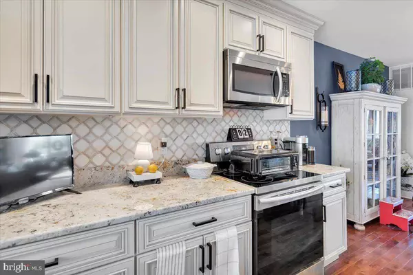 533 KINGS CROFT, Cherry Hill, NJ 08034