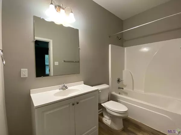 11610 CANDACE ST, Baton Rouge, LA 70807