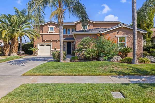 6138 W Delaware Court, Visalia, CA 93291