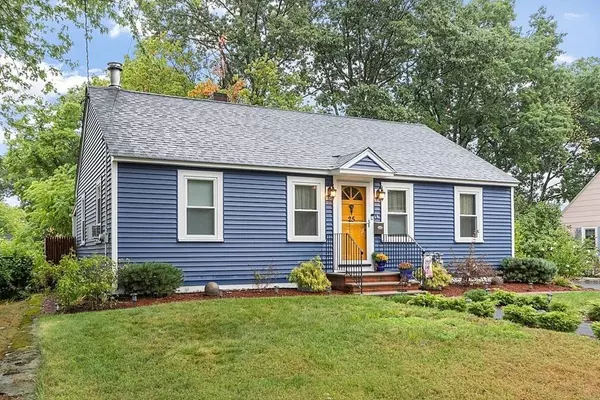 25 Lynn St, Lawrence, MA 01843