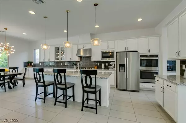 293 Molinetto Street, Las Vegas, NV 89138