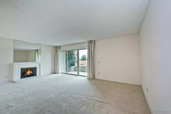 17467 Plaza Dolores, San Diego, CA 92128