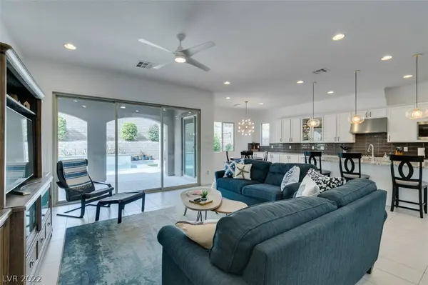 293 Molinetto Street, Las Vegas, NV 89138