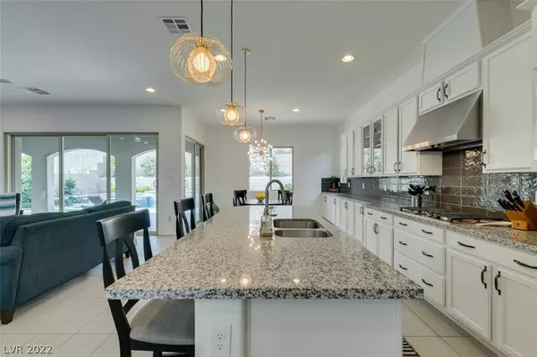 293 Molinetto Street, Las Vegas, NV 89138