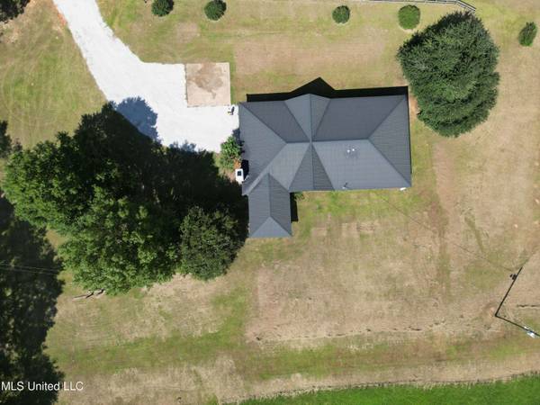 891 Johnston Drive, Lena, MS 39094