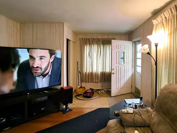 11159 S Central Park Avenue, Chicago, IL 60655