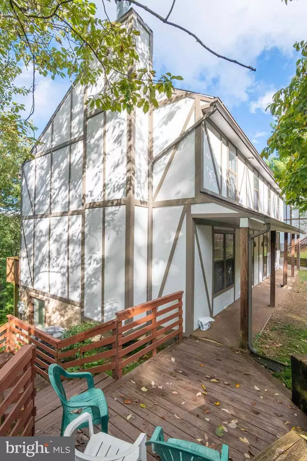 475-A KING #13A, Basye, VA 22810