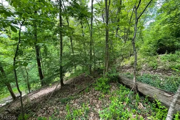 691 Long Hill Rd, Long Hill Twp., NJ 07933