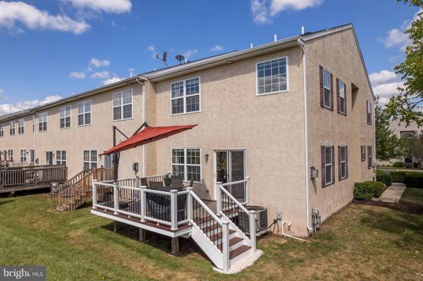 801 CARRINGTON DR, Red Hill, PA 18076