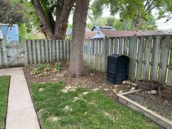 5305 44th AVE S, Minneapolis, MN 55417