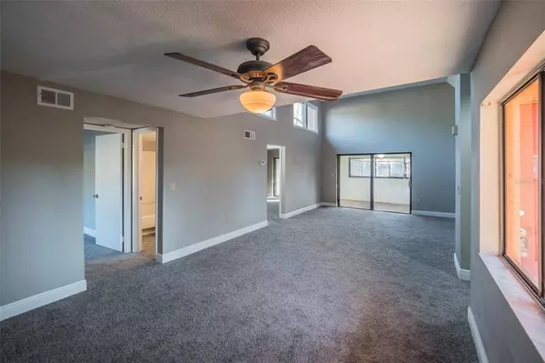 5880 WINDHOVER DR, Orlando, FL 32819