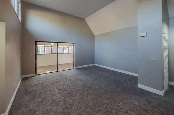 5880 WINDHOVER DR, Orlando, FL 32819