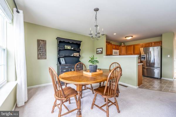 801 CARRINGTON DR, Red Hill, PA 18076